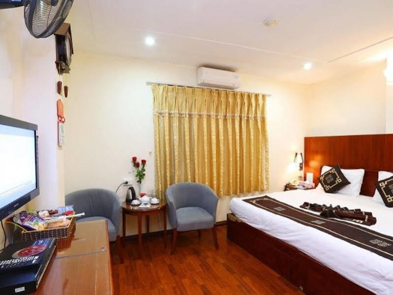 A25 Hotel - 30 An Duong Hanoï Extérieur photo